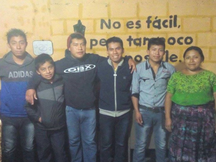 Cosechando volunteers in Guatemala
